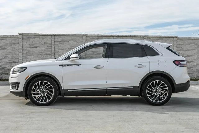2019 Lincoln Nautilus - Image 13 of 21