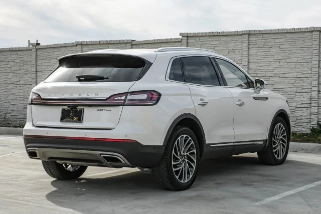 2019 Lincoln Nautilus - Image 10 of 21