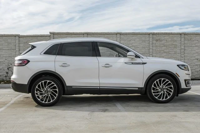 2019 Lincoln Nautilus - Image 9 of 21