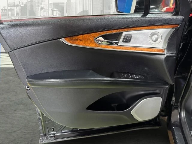 2019 Lincoln Nautilus - Image 20 of 21