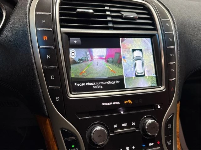 2019 Lincoln Nautilus - Image 18 of 21