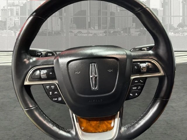 2019 Lincoln Nautilus - Image 17 of 21