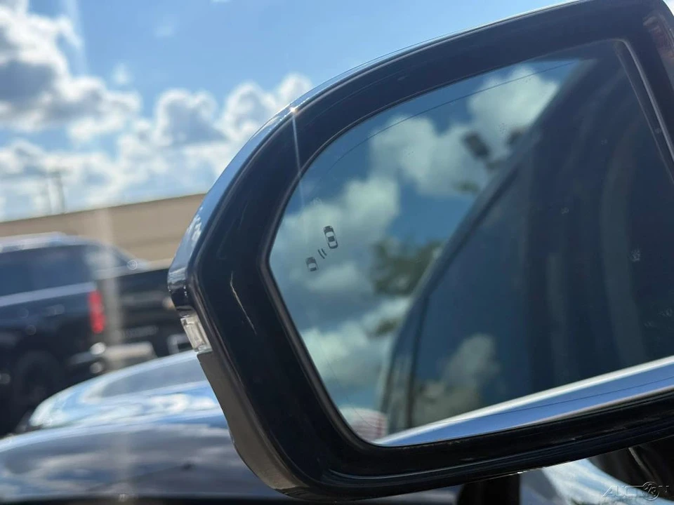 2019 Lincoln Nautilus - Image 14 of 24