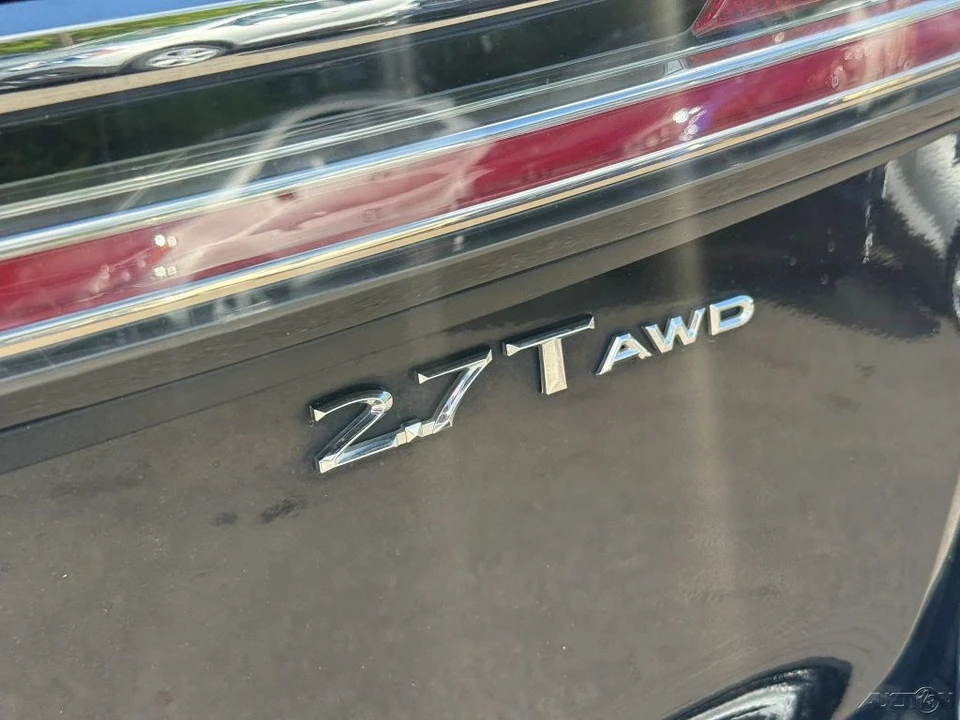 2019 Lincoln Nautilus - Image 13 of 24