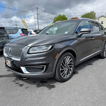 2019 Lincoln Nautilus Reserve