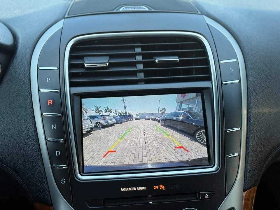 2019 Lincoln Nautilus - Image 14 of 31