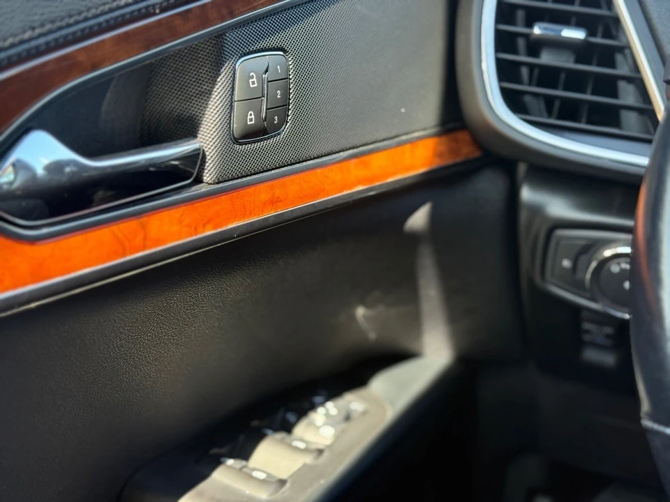 2019 Lincoln Nautilus - Image 24 of 31
