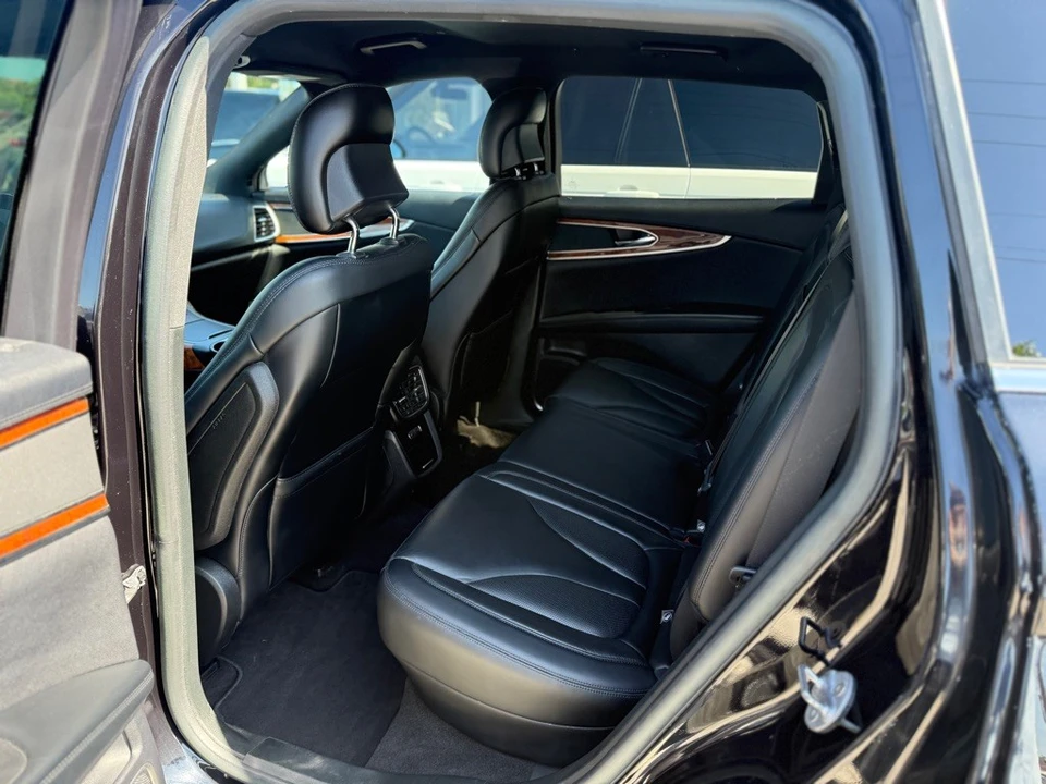 2019 Lincoln Nautilus - Image 30 of 31