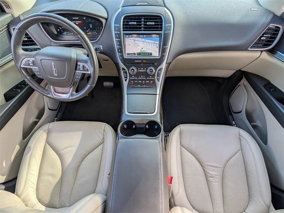 2019 Lincoln Nautilus - Image 10 of 12