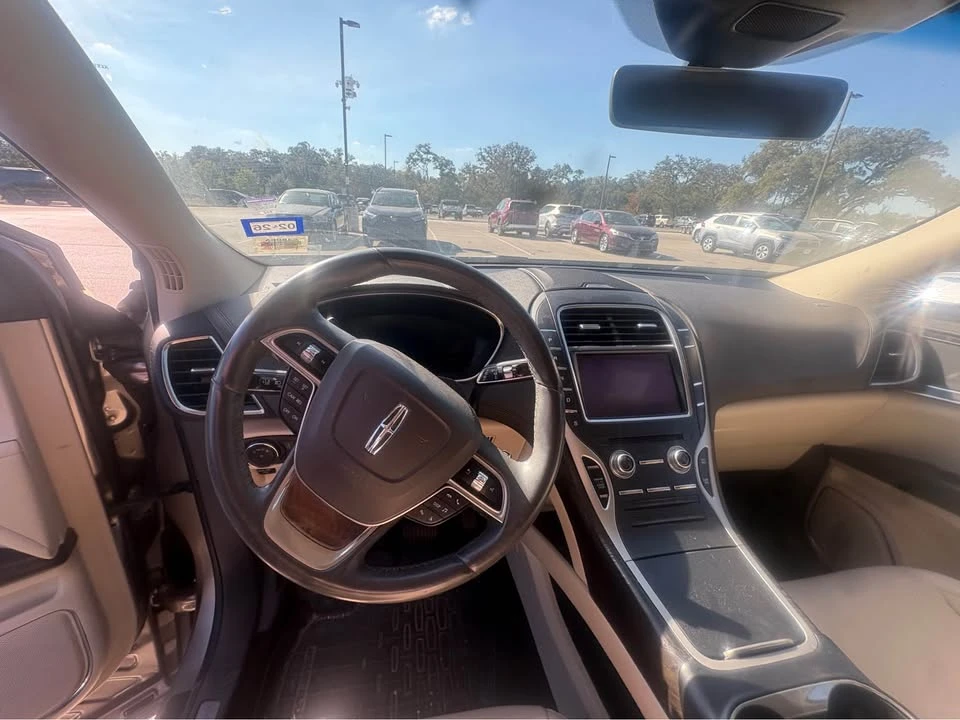 2019 Lincoln Nautilus - Image 10 of 15