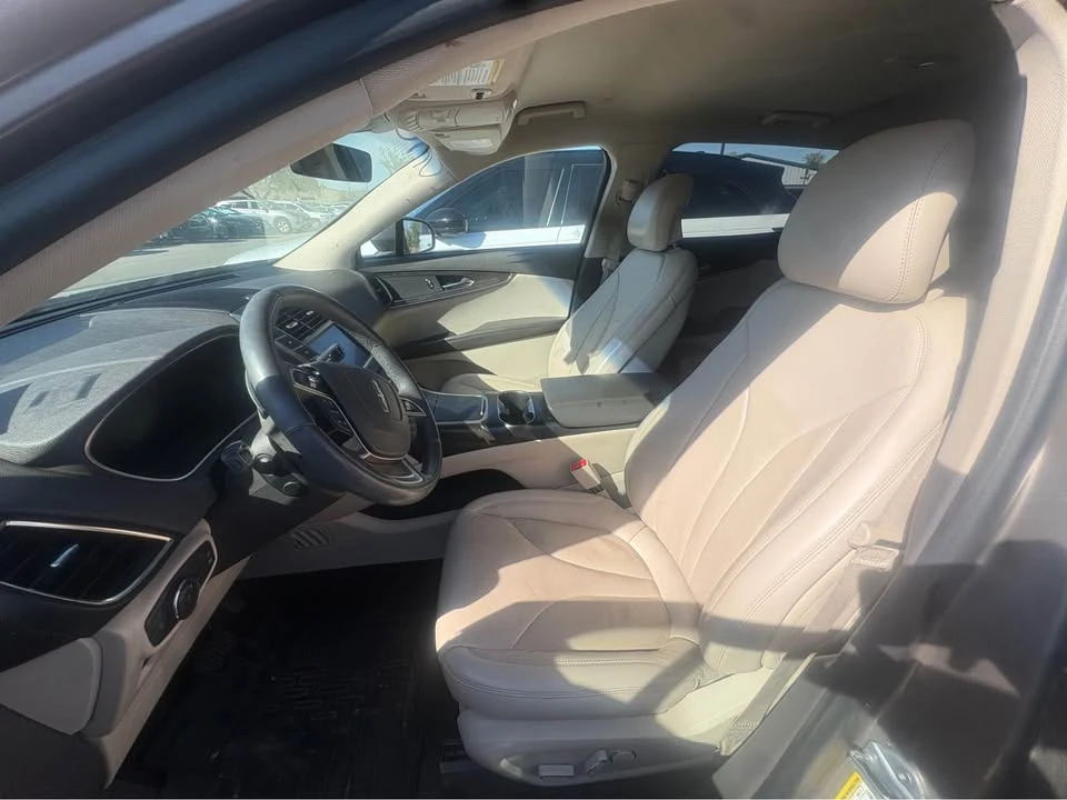 2019 Lincoln Nautilus - Image 8 of 15
