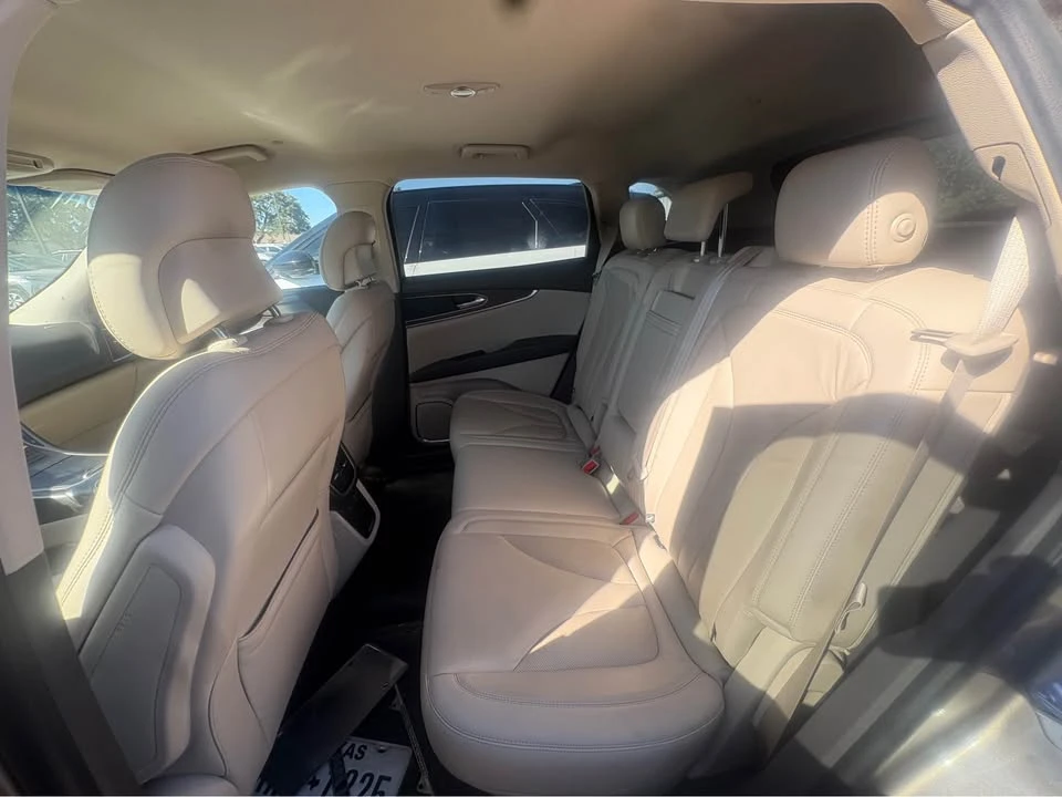 2019 Lincoln Nautilus - Image 13 of 15