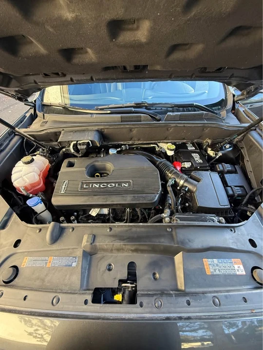 2019 Lincoln Nautilus - Image 11 of 15