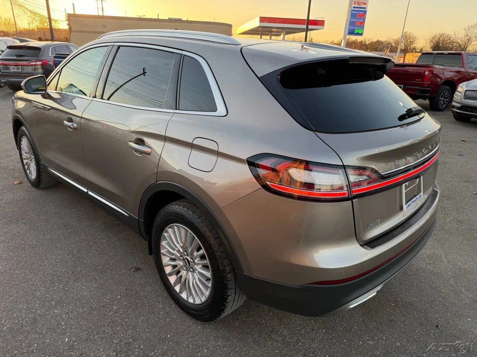 2019 Lincoln Nautilus - Image 3 of 12