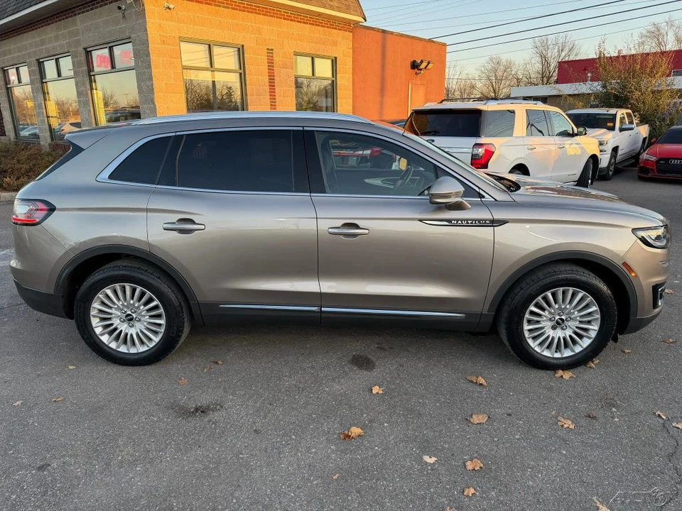 2019 Lincoln Nautilus - Image 6 of 12