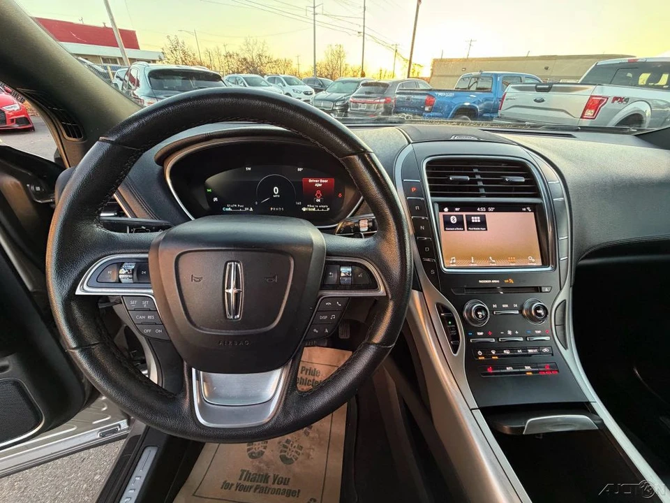 2019 Lincoln Nautilus - Image 19 of 21