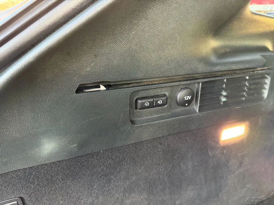2019 Lincoln Nautilus - Image 16 of 21