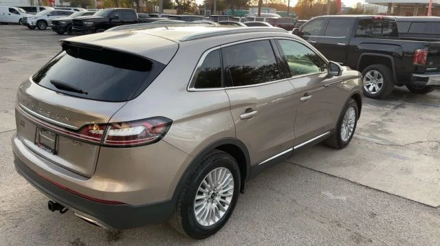 2019 Lincoln Nautilus - Image 11 of 21