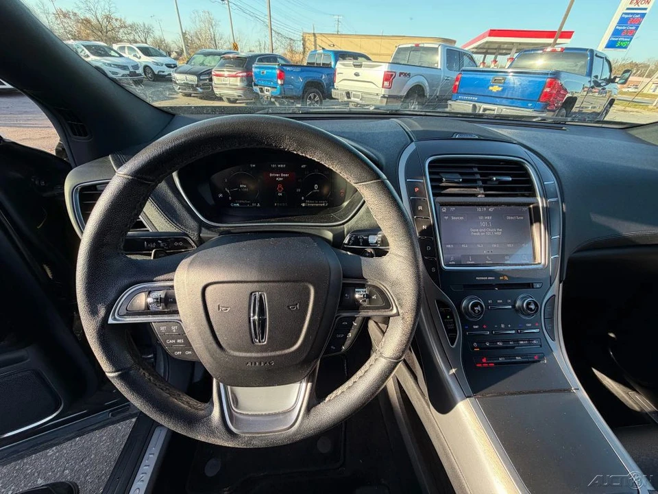 2019 Lincoln Nautilus - Image 14 of 21
