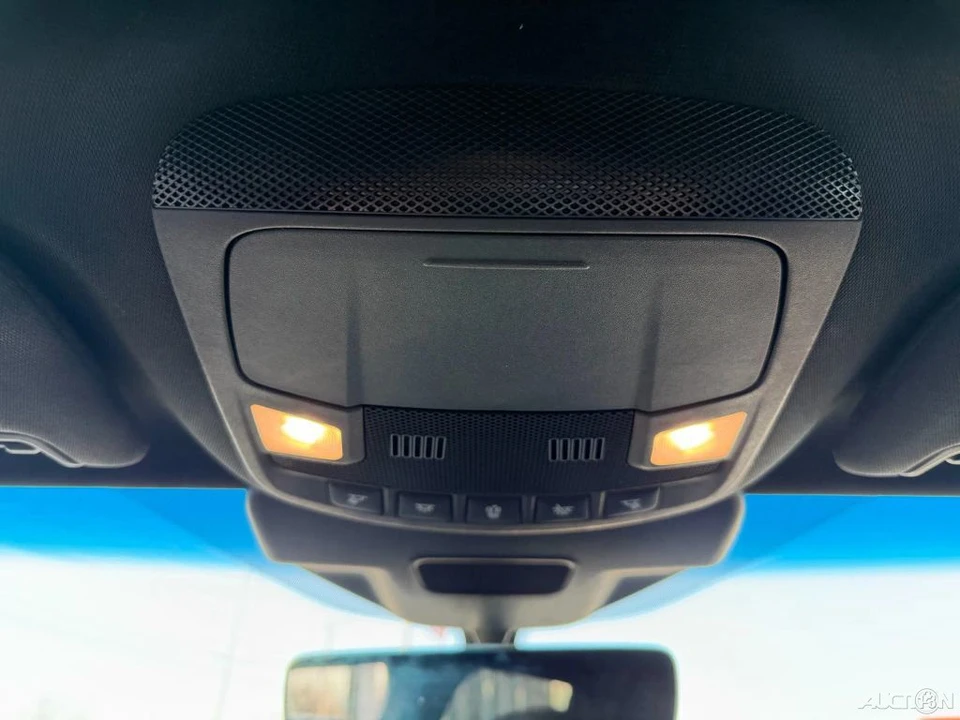 2019 Lincoln Nautilus - Image 20 of 21