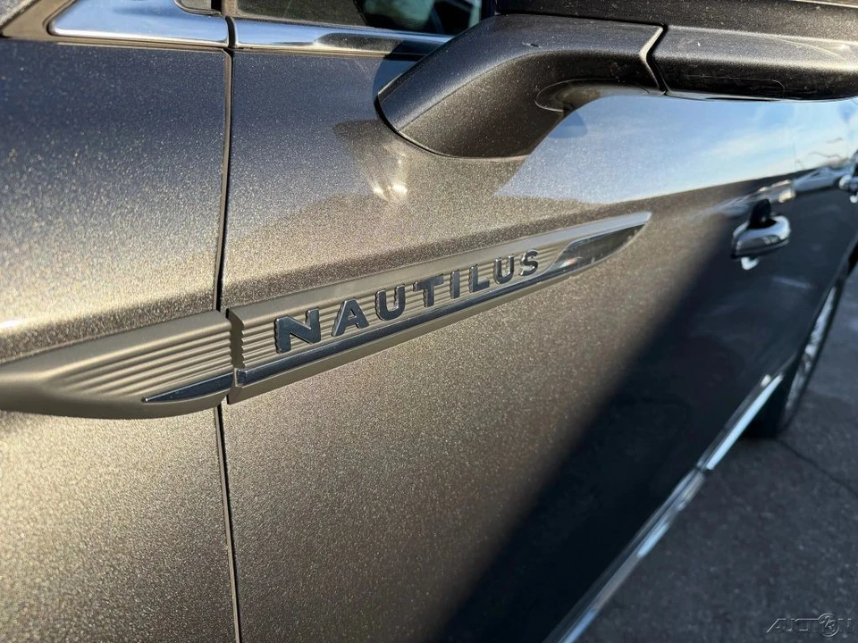 2019 Lincoln Nautilus - Image 9 of 12