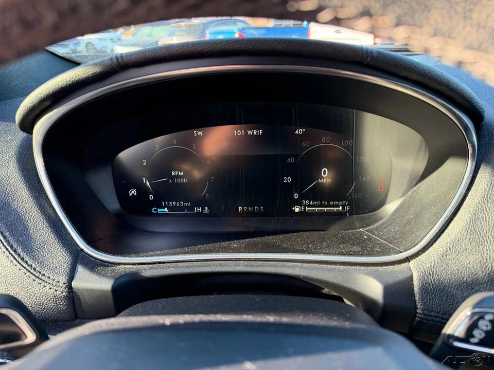 2019 Lincoln Nautilus - Image 15 of 21
