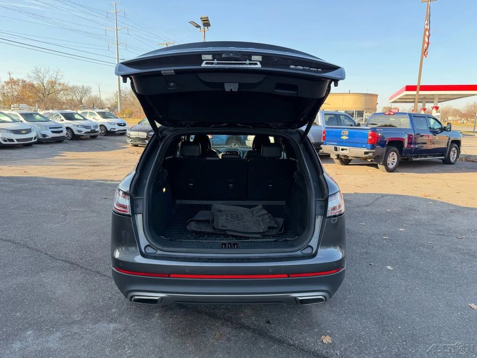 2019 Lincoln Nautilus - Image 10 of 12