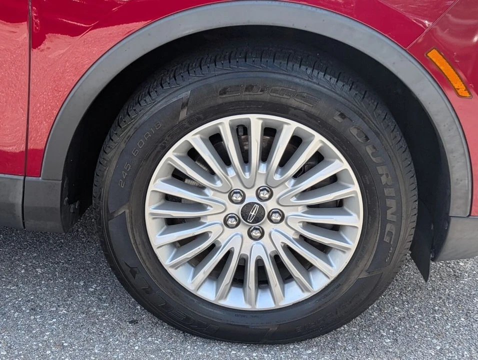 2019 Lincoln Nautilus - Image 9 of 21