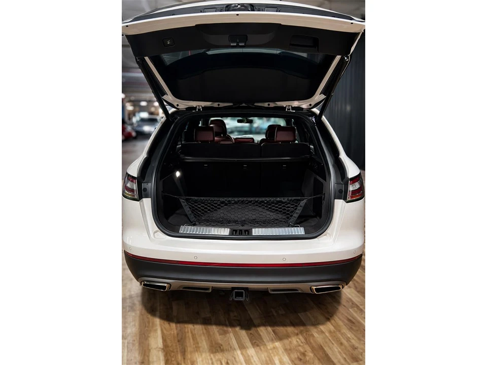 2019 Lincoln Navigator 4th Gen - Image 9 of 13