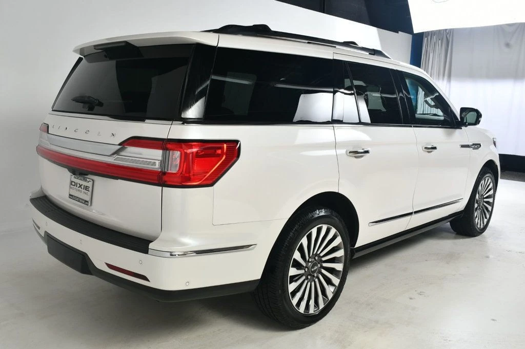 2019 Lincoln Navigator 4th Gen - Image 8 of 12