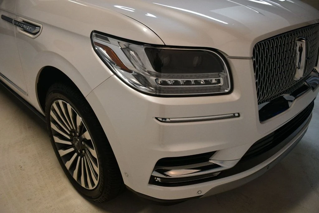 2019 Lincoln Navigator 4th Gen - Image 10 of 12