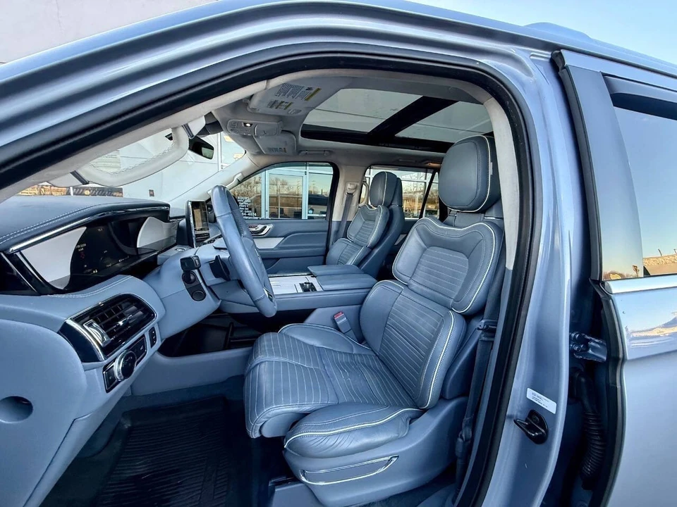 2019 Lincoln Navigator 4th Gen - Image 11 of 21