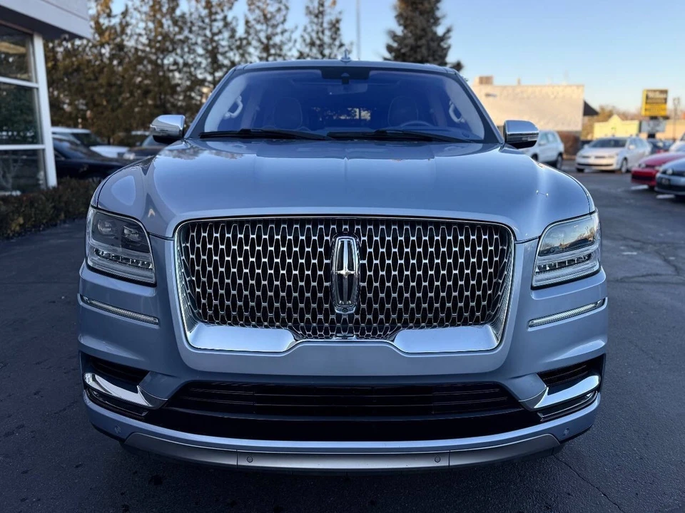 2019 Lincoln Navigator 4th Gen - Image 8 of 21