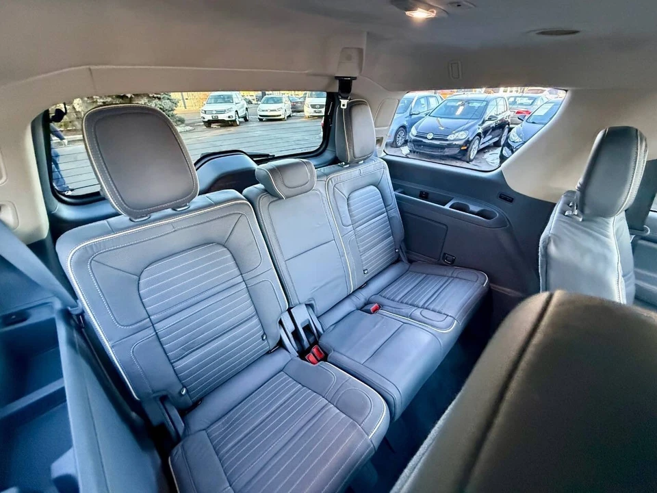 2019 Lincoln Navigator 4th Gen - Image 16 of 21