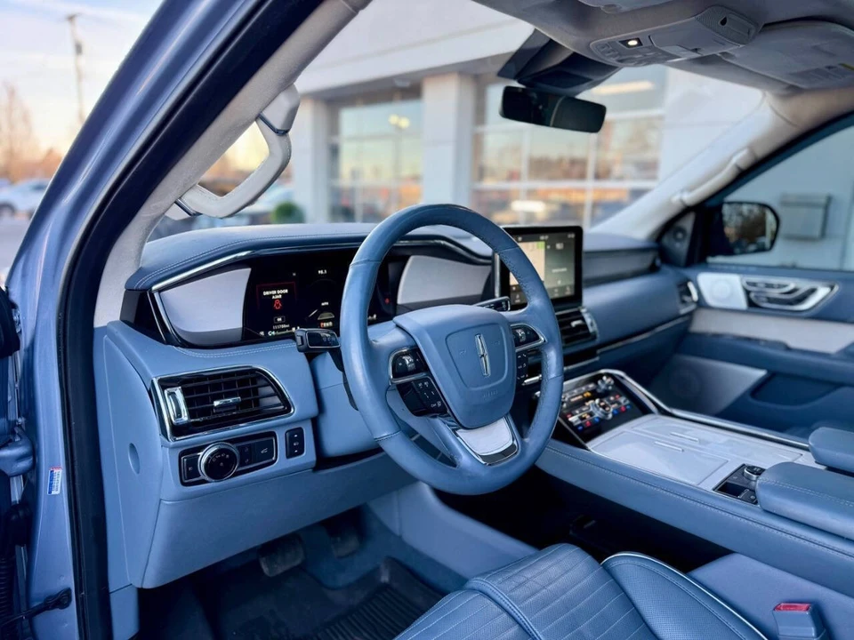 2019 Lincoln Navigator 4th Gen - Image 9 of 21