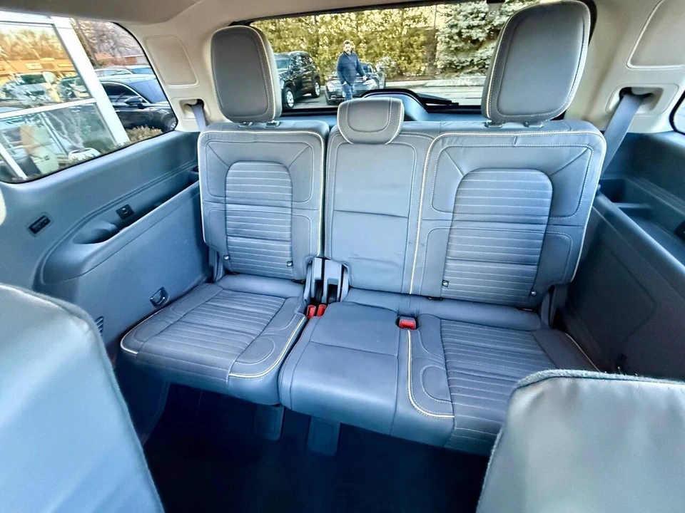 2019 Lincoln Navigator 4th Gen - Image 14 of 21