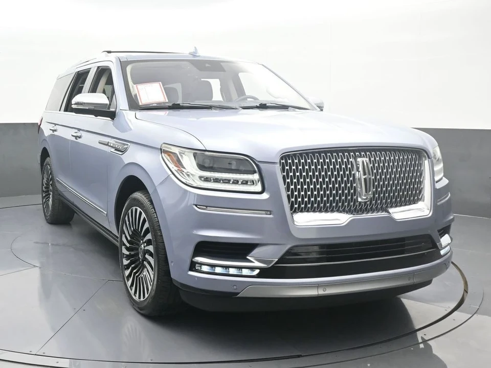 2019 Lincoln Navigator 4th Gen - Image 9 of 12