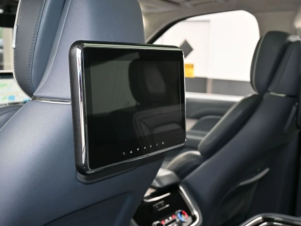2019 Lincoln Navigator 4th Gen - Image 12 of 12