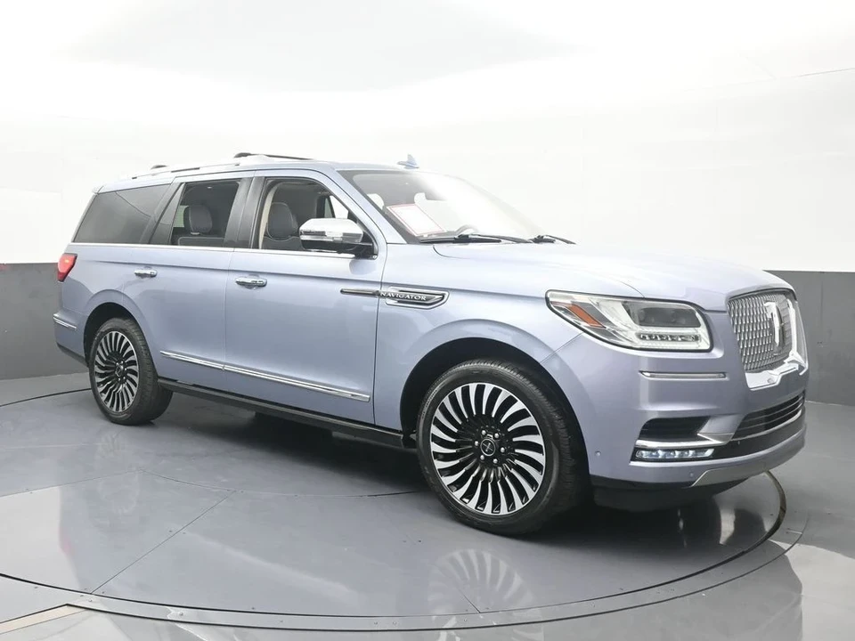 2019 Lincoln Navigator 4th Gen - Image 8 of 12
