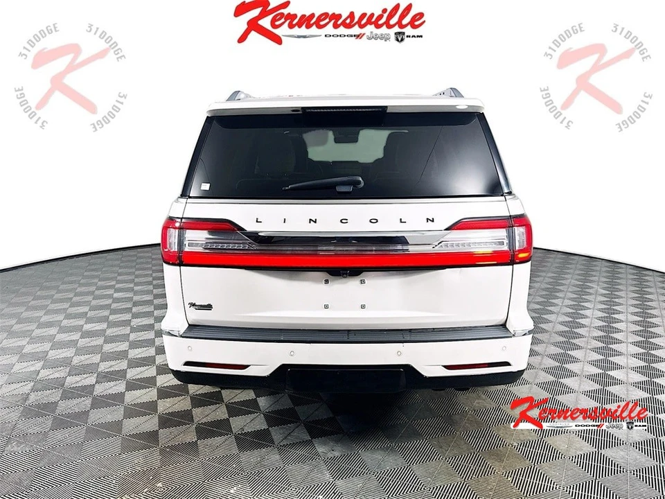 2019 Lincoln Navigator 4th Gen - Image 6 of 21