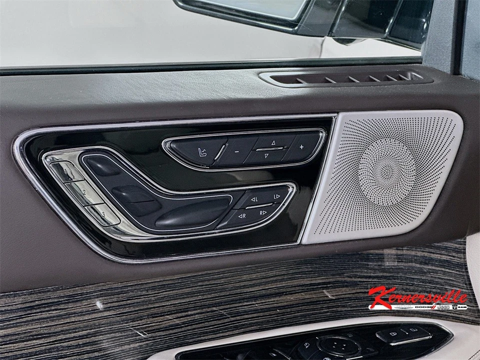2019 Lincoln Navigator 4th Gen - Image 21 of 21