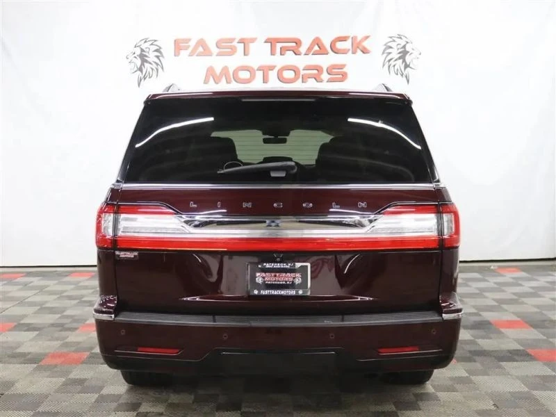 2019 Lincoln Navigator 4th Gen - Image 5 of 12