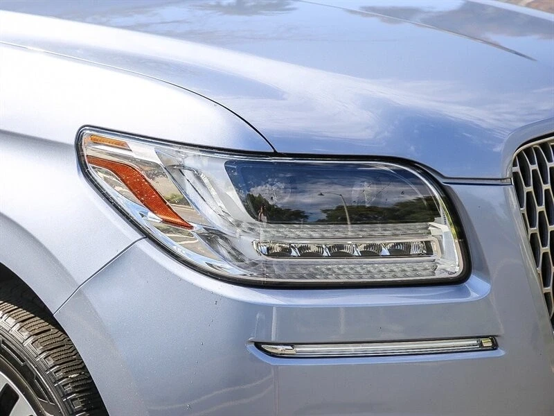 2019 Lincoln Navigator 4th Gen - Image 10 of 21