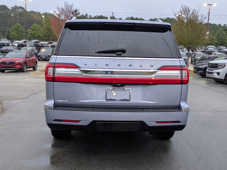 2019 Lincoln Navigator 4th Gen - Image 5 of 12