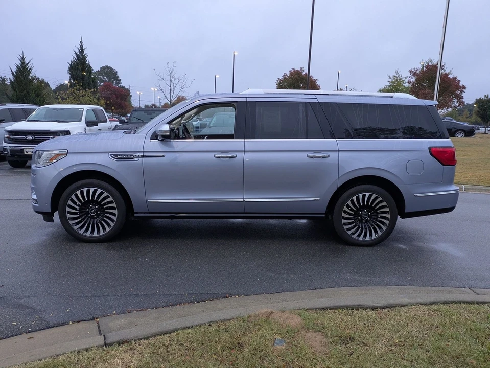 2019 Lincoln Navigator 4th Gen - Image 7 of 12