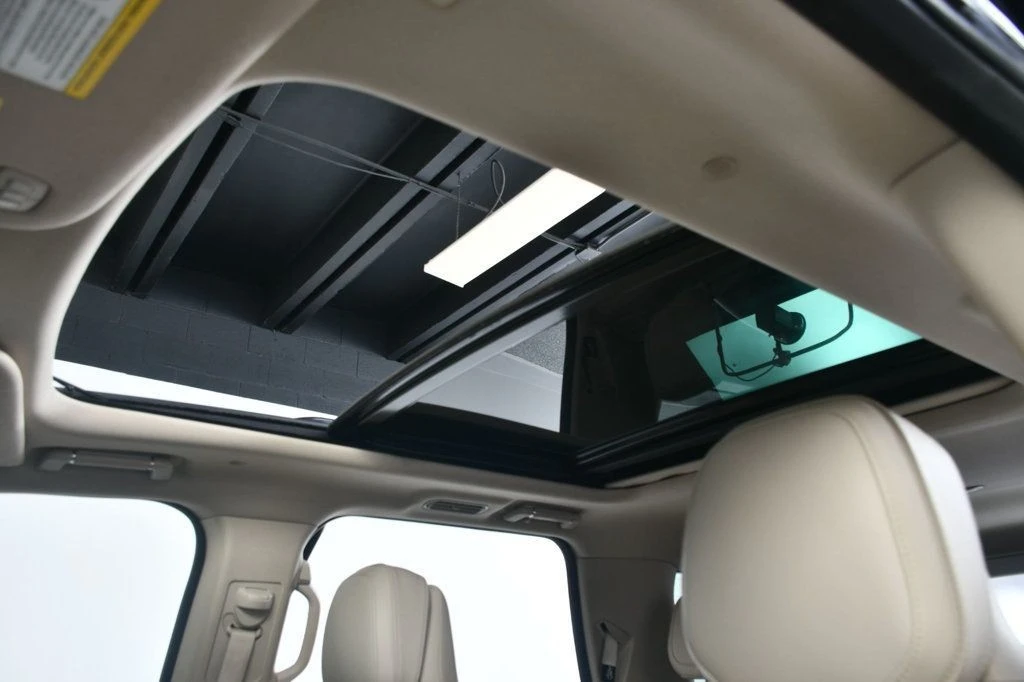 2019 Lincoln Navigator 4th Gen - Image 6 of 12