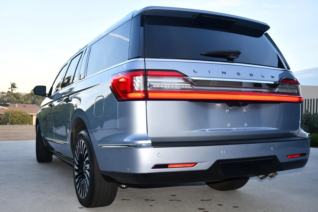2019 Lincoln Navigator 4th Gen - Image 5 of 6