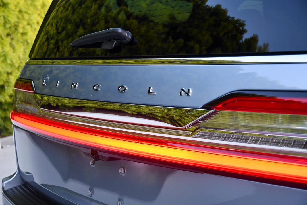 2019 Lincoln Navigator 4th Gen - Image 6 of 6