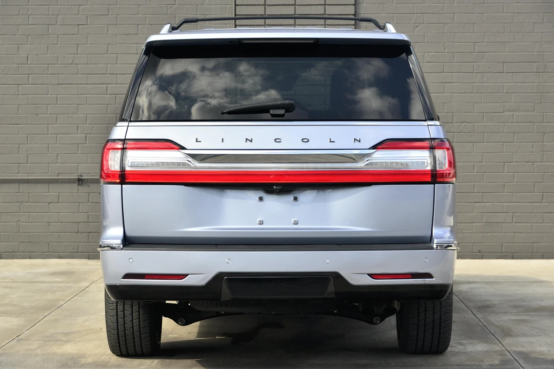2019 Lincoln Navigator 4th Gen - Image 5 of 31