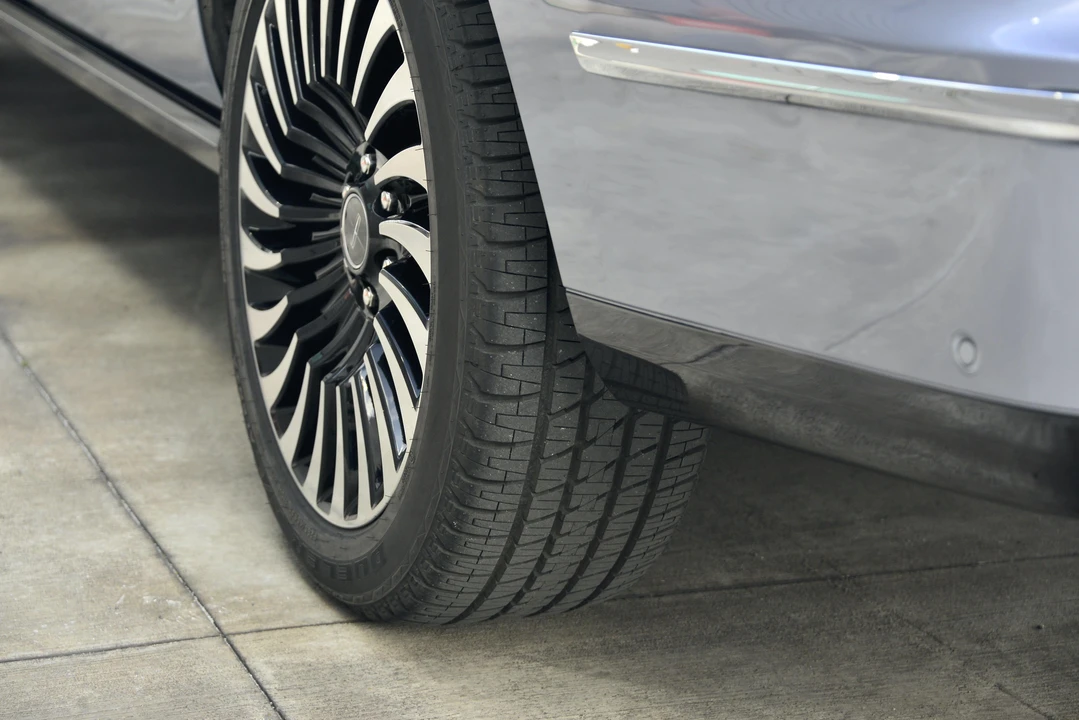 2019 Lincoln Navigator 4th Gen - Image 30 of 31